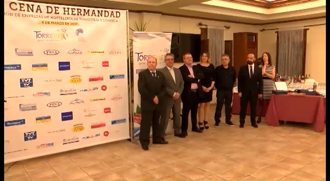 XLII Cena de hermandad tenedores de oro 2017